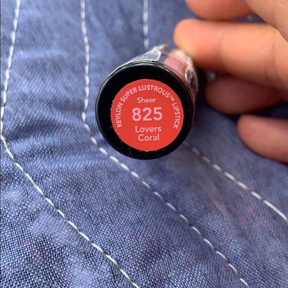 Revlon Super Lustrous Lipstick - Picture 14 of 15